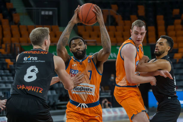 还以自己的 还以自己的