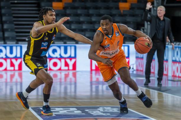 乱了对手的 乱了对手的