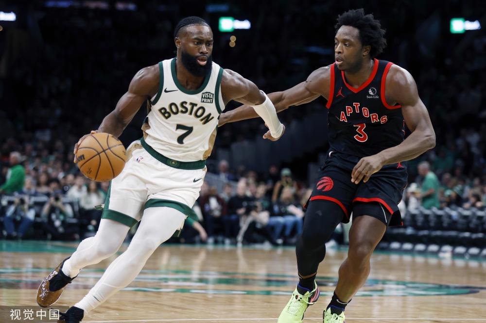 及篮板拼抢 及篮板拼抢