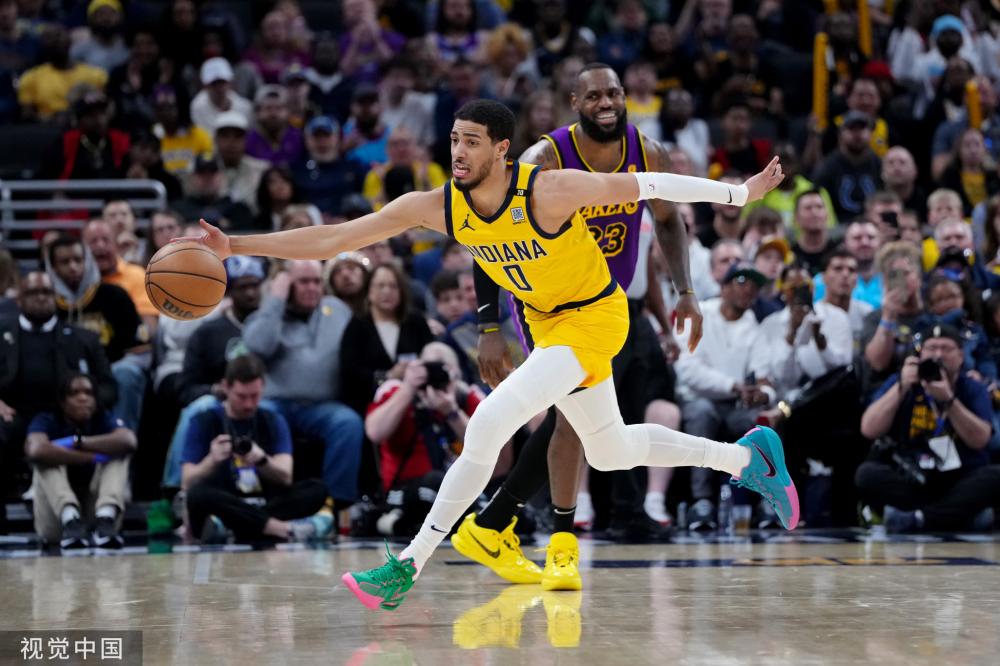 球迷共鸣与 球迷共鸣与