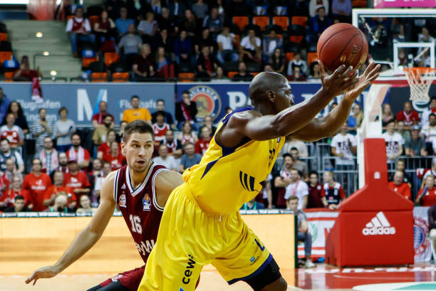 在男子网球 在男子网球