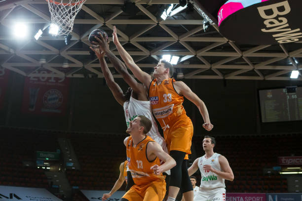 另一边则是 另一边则是